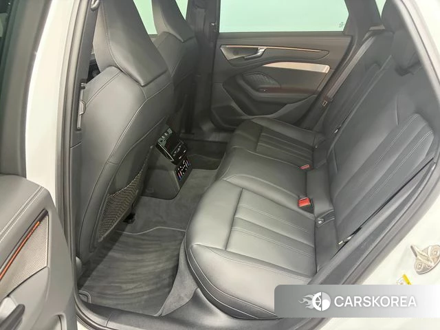 Audi A6 (C9) 2026 Белый из Кореи, фото 2