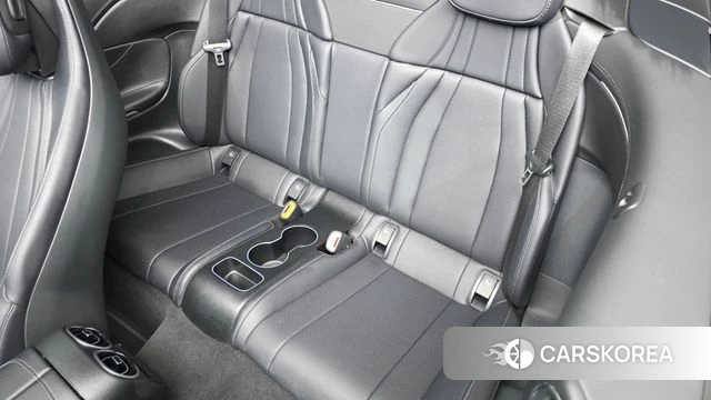 Mercedes-Benz CLE-Class C236 2024 Белый из Кореи, фото 2