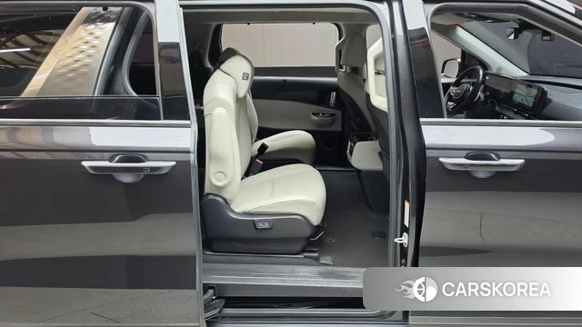 Kia Carnival 4th generation 2021 Черный из Кореи, фото 2