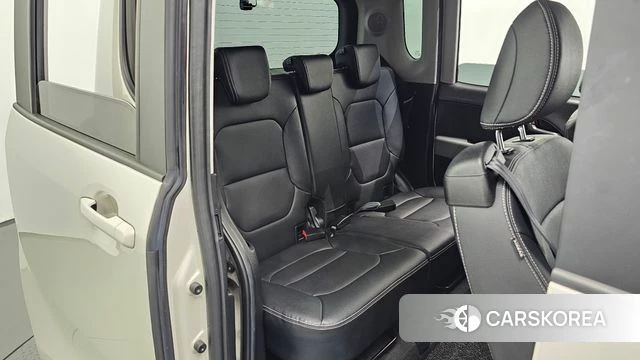 Kia The New Kia Ray 2023 Жемчужный цвет из Кореи, фото 3