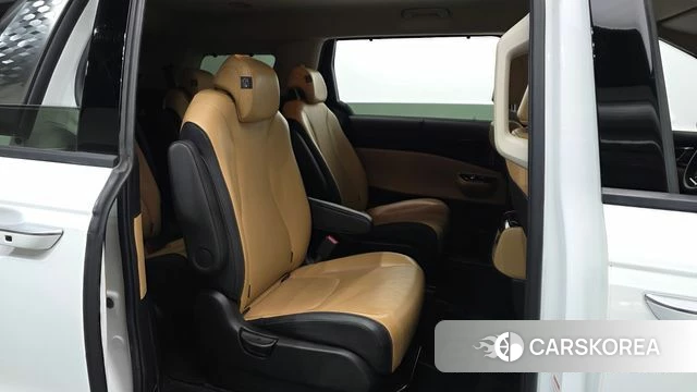 Kia Carnival 4th generation 2022 Белый из Кореи, фото 2