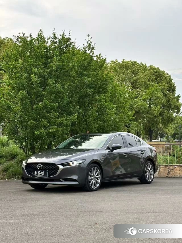 Mazda 3 2021 Темно-серый из Китая, фото 2