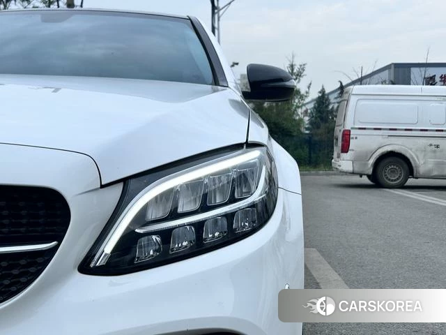 Mercedes-Benz C-class 2021 Белый из Китая, фото 2
