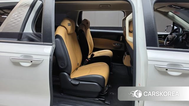 Kia Carnival 4th generation 2022 Белый из Кореи, фото 2