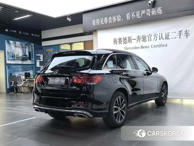 Mercedes-Benz GLC 2021 Черный из Китая, фото 2