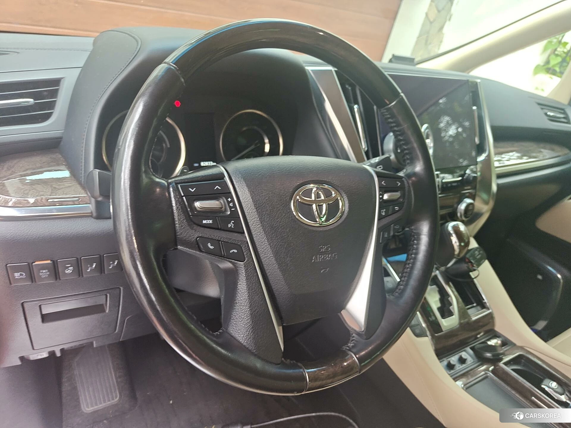 Toyota Vellfire 2021 Черный из Китая, фото 2