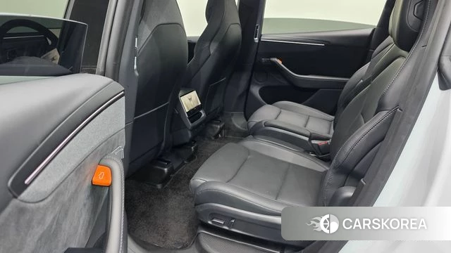 Tesla Model Y 2026 Белый из Кореи, фото 2