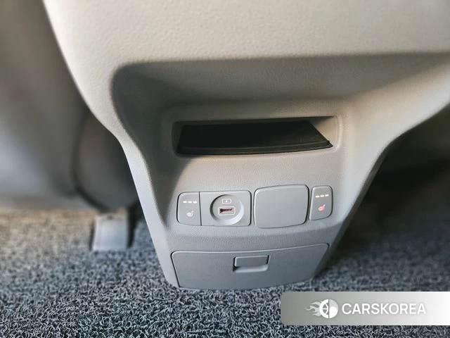 Kia The New Carnival 2019 Белый из Кореи, фото 2
