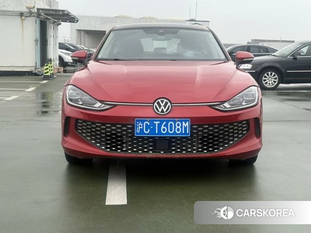 Volkswagen Lamando 2026 Красный из Китая, фото 2