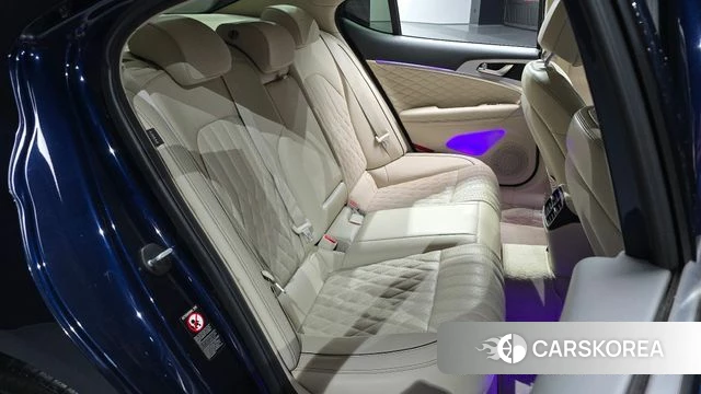 Genesis G70 2019 Синий из Кореи, фото 2
