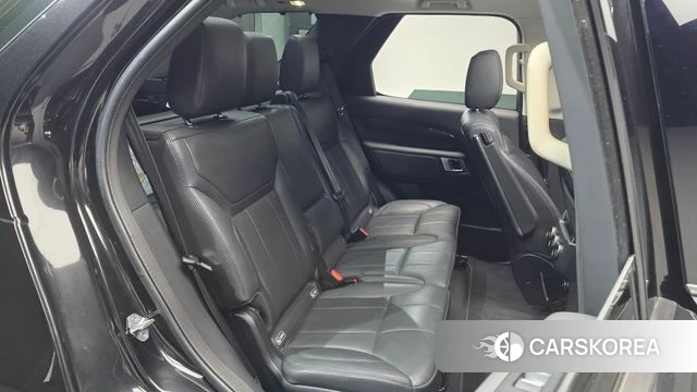 Land Rover Discovery 5 2018 Черный из Кореи, фото 2