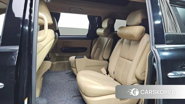 Kia The New Carnival 2018 Черный из Кореи, фото 2