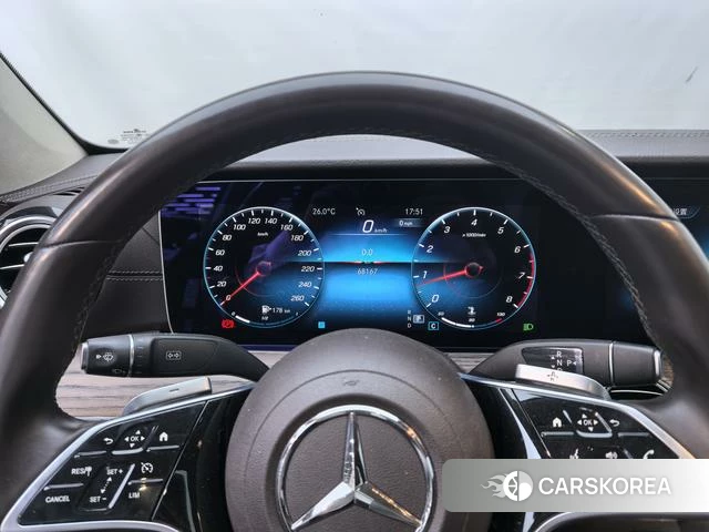 Mercedes-Benz E-Class 2023 Зеленый из Китая, фото 2
