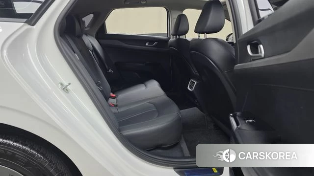 Kia K5 3rd generation 2022 Белый из Кореи, фото 2