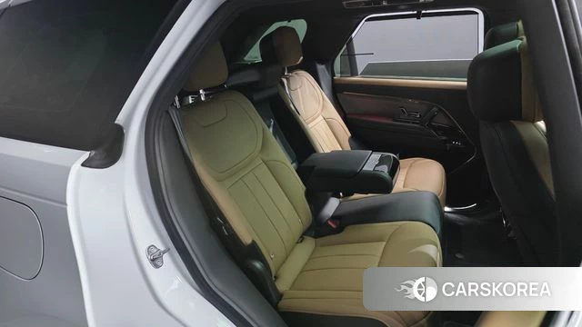 Land Rover Range Rover Sport 3rd Generation 2025 Белый из Кореи, фото 2