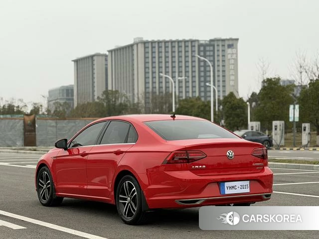 Volkswagen Lamando 2020 Красный из Китая, фото 2