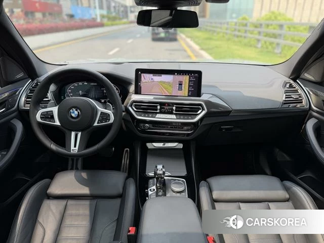 BMW X3 2023 Серебристо-серый из Китая, фото 2