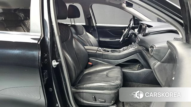 Hyundai The New Santa Fe 2021 Черный из Кореи, фото 2
