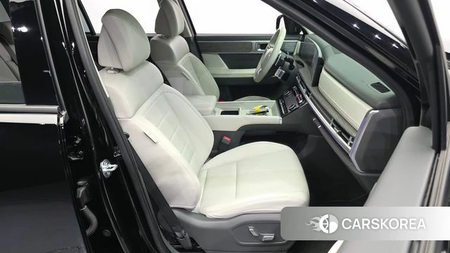 Hyundai Santa Fe (MX5) 2024 Черный из Кореи, фото 3