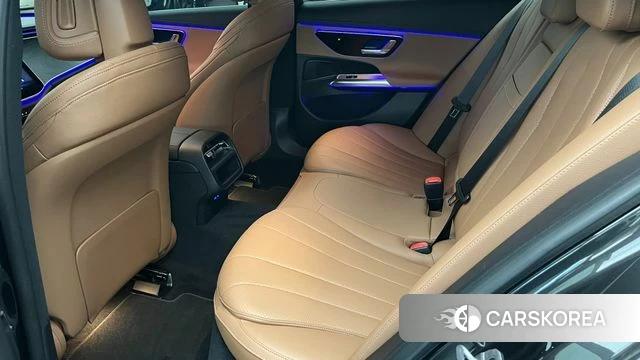 Mercedes-Benz E-Class W214 2026 Серый из Кореи, фото 2