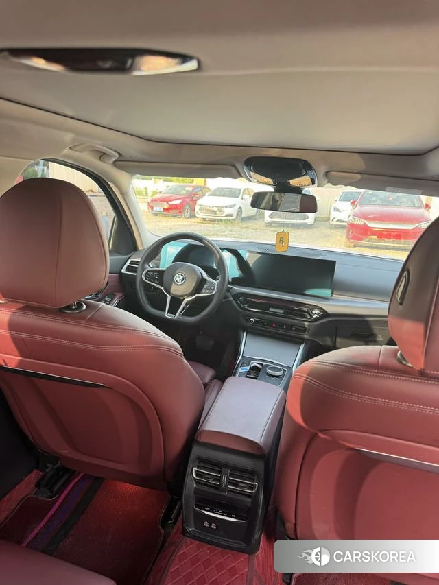 BMW i3 2024 Белый из Китая, фото 2