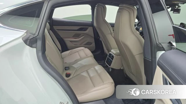 Porsche Taycan 2021 Белый из Кореи, фото 2