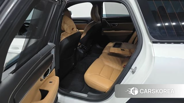 Volvo V90 Cross-Country 2019 Белый из Кореи, фото 2