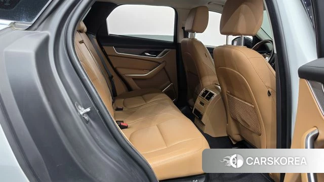 Jaguar F-PACE 2021 Белый из Кореи, фото 2