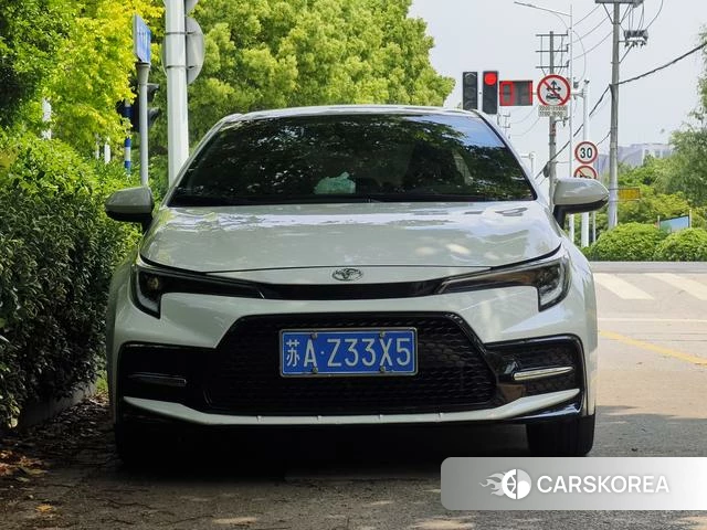 Toyota Levin 2024 Белый из Китая, фото 2
