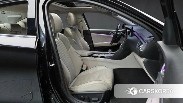 Genesis G70 2018 Черный из Кореи, фото 2
