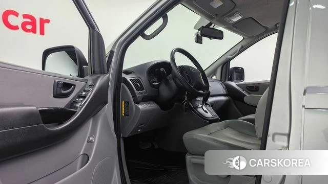 Hyundai The New Grand Starex 2018 Серебряный из Кореи, фото 2