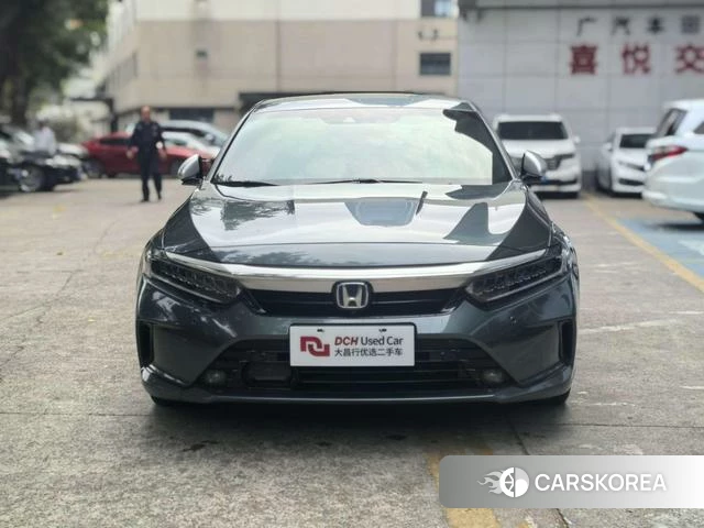 Honda Inspire 2021 Серебристо-серый из Китая, фото 2