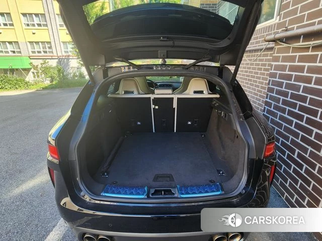 Jaguar F-PACE 2020 Черный из Кореи, фото 2