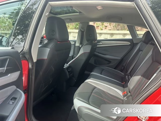 Volkswagen Lamando 2023 Красный из Китая, фото 2