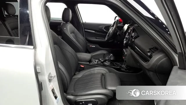 Mini Cooper S Clubman 2021 Серебряный из Кореи, фото 2