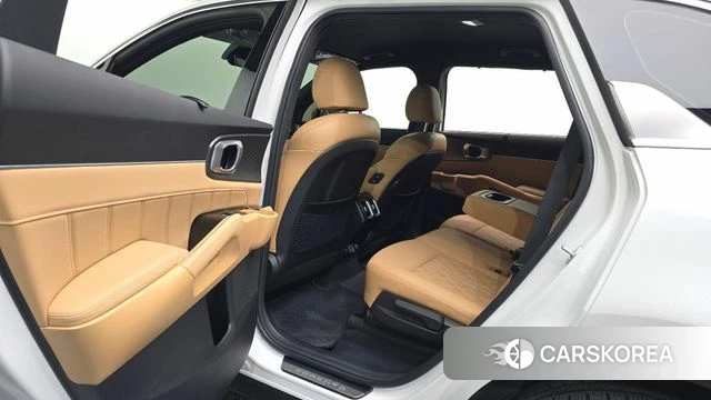 Kia Sorento 4th Generation 2023 Белый из Кореи, фото 2