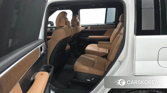 Hyundai Santa Fe (MX5) 2024 Белый из Кореи, фото 2