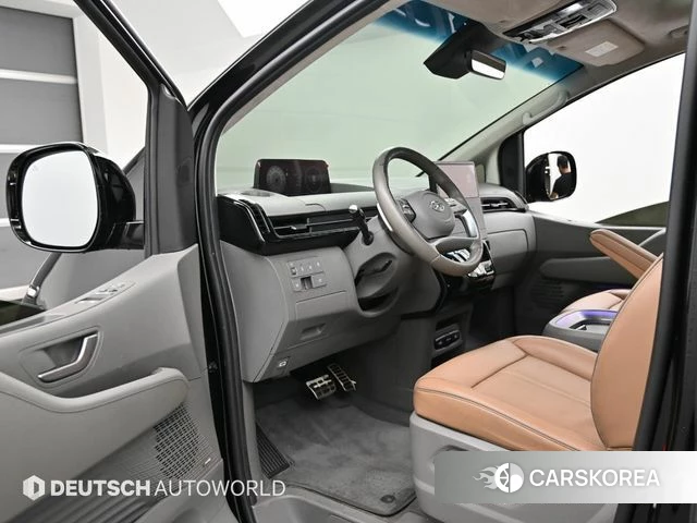 Hyundai Staria 2024 Черный из Кореи, фото 2