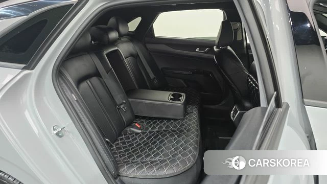 Kia The New K5 3rd generation 2025 Серебристо-серый из Кореи, фото 2