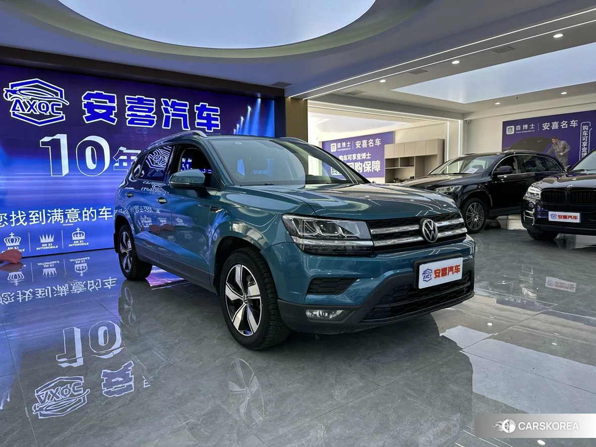 Volkswagen Tharu 2019 Синий из Китая, фото 2