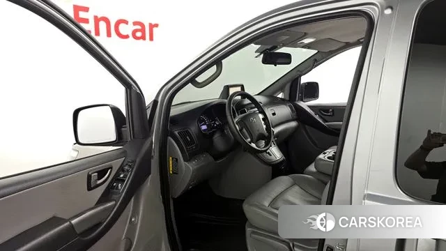 Hyundai The New Grand Starex 2019 Серебряный из Кореи, фото 2