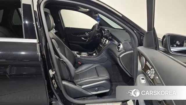 Mercedes-Benz GLC-Class X253 2021 Черный из Кореи, фото 2