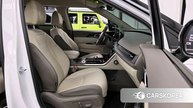 Kia Carnival 4th generation 2022 Белый из Кореи, фото 2