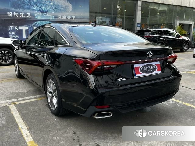 Toyota Avalon 2022 Черный из Китая, фото 2