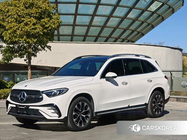 Mercedes-Benz GLC 2023 Белый из Китая, фото 2