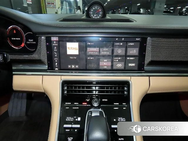 Porsche Panamera (971) 2018 Черный из Кореи, фото 2