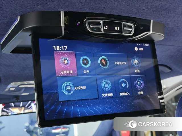 Mercedes-Benz V-Class 2023 Черный из Китая, фото 2