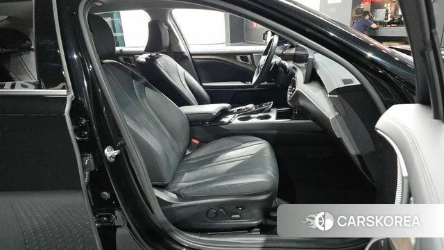 Kia K8 2022 Черный из Кореи, фото 2