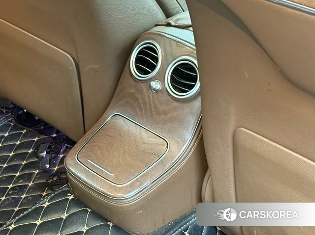 Mercedes-Benz E-Class 2021 Черный из Китая, фото 2