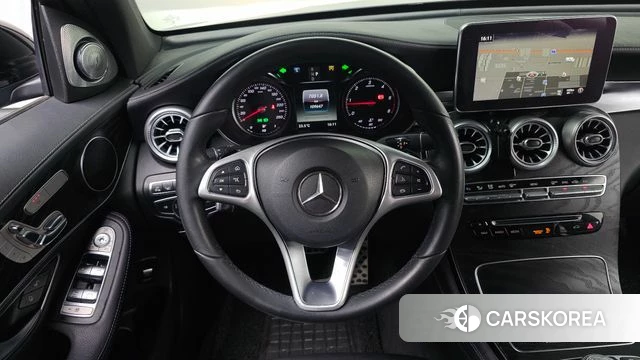 Mercedes-Benz GLC-Class X253 2018 Черный из Кореи, фото 2